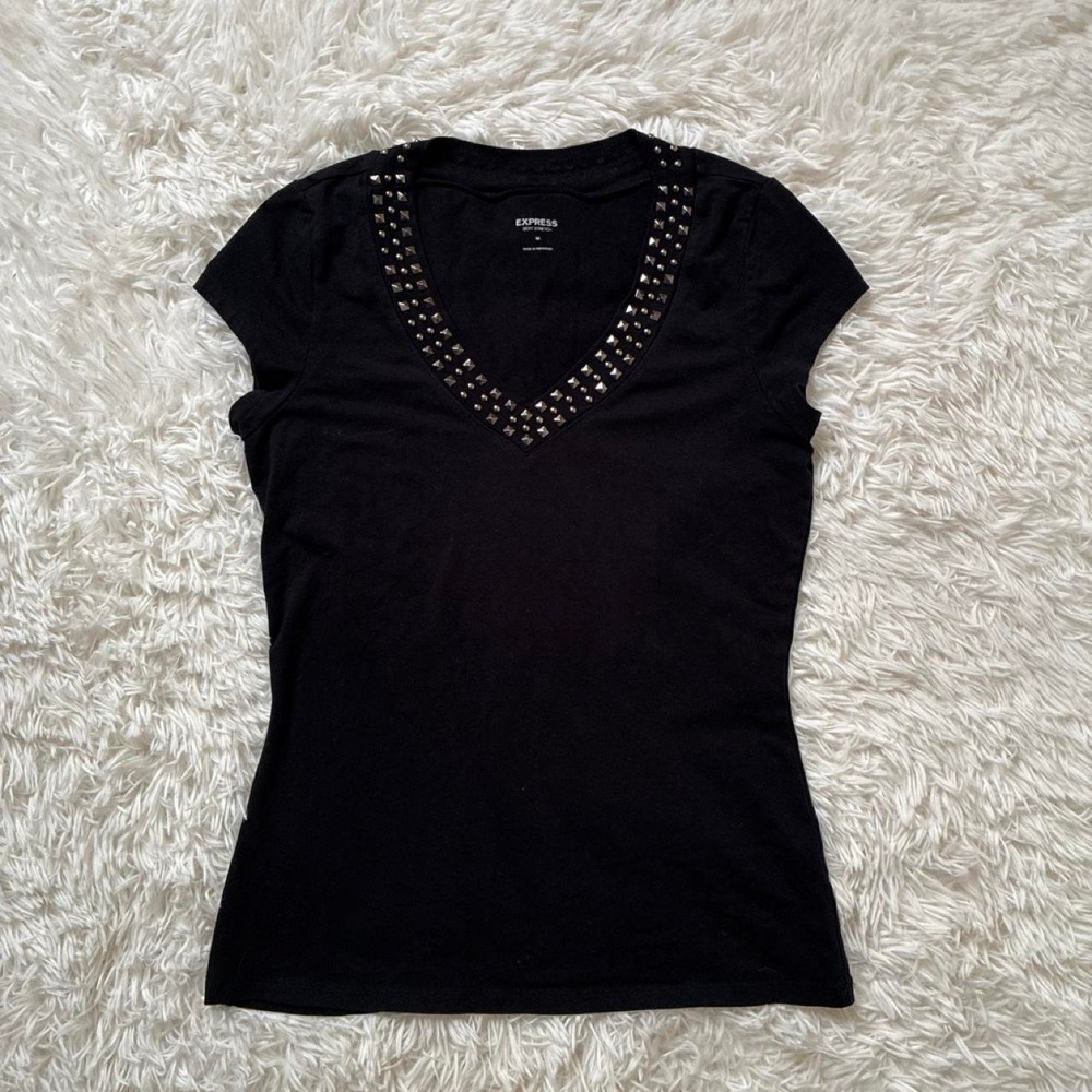 Y2K 2010s Express black studded v-neck top punk grunge emo darkette size M